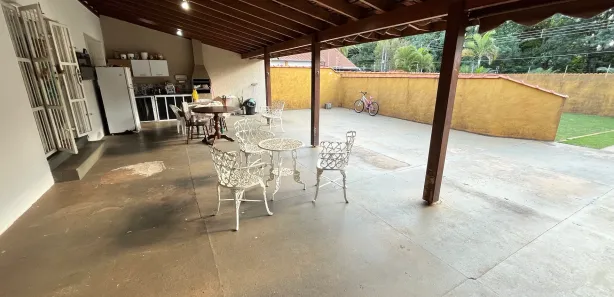 Casa com 2 Quartos à venda, 129m² no São João Batista, Brotas