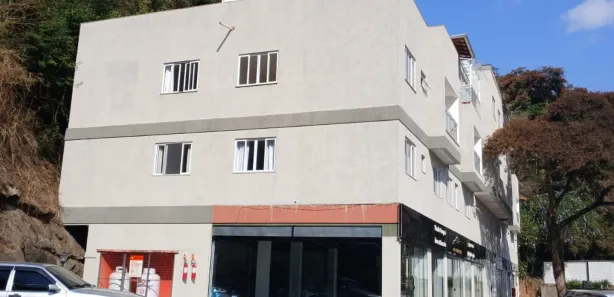 Apartamento com 2 Quartos para alugar, 62m² no Pedro do Rio, Petrópolis