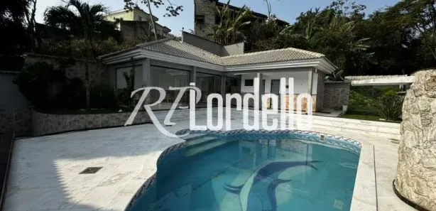 Casa de Condomínio com 4 Quartos para venda ou aluguel, 587m² no Freguesia (Jacarepaguá), Rio de Janeiro