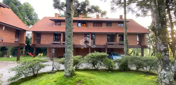Casa de Condomínio com 2 Quartos à venda, 102m² no Planalto, Gramado