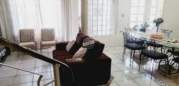 Sobrado com 3 Quartos à venda, 260m² no Vila Márcia, Cachoeirinha