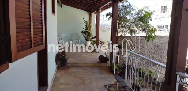 Casa com 3 Quartos à venda, 249m² no São Marcos, Belo Horizonte
