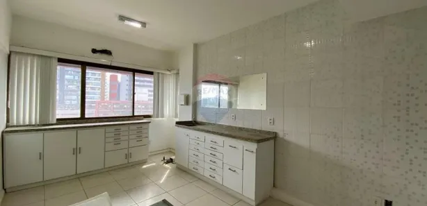 Sala Comercial à venda, 28m² no Pituba, Salvador