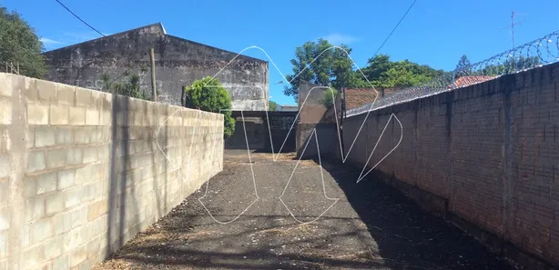 Casa com 4 Quartos à venda, 180m² no Centro, Araraquara