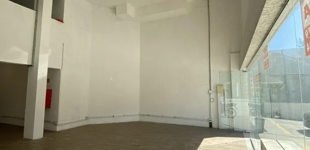 Ponto Comercial para alugar, 108m² no Recreio dos Bandeirantes, Rio de Janeiro