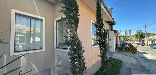Casa de Condomínio com 4 Quartos para alugar, 200m² no Capuava, Goiânia