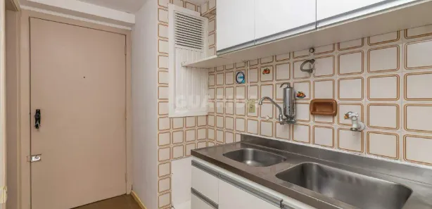 Kitnet para alugar, 30m² no Cidade Baixa, Porto Alegre
