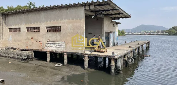 Galpão/Depósito/Armazém com 3 Quartos à venda, 5000m² no Jardim Santa Maria, Guarujá