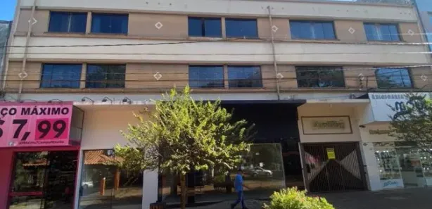 Apartamento com 3 Quartos para alugar, 90m² no Centro, Campo Mourão