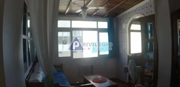 Apartamento com 2 Quartos à venda, 120m² no Leme, Rio de Janeiro