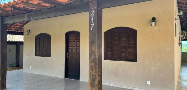 Casa com 3 Quartos para alugar, 220m² no Ponte dos Leites, Araruama
