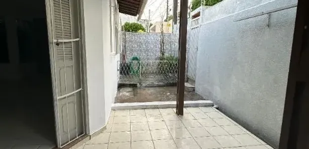 Casa com 4 Quartos para alugar, 205m² no Capim Macio, Natal