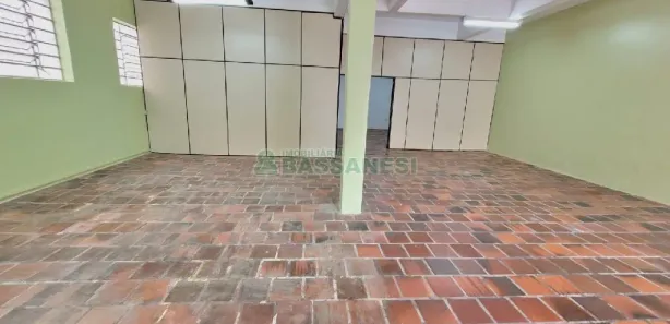 Ponto Comercial para alugar, 145m² no Nossa Senhora de Lourdes, Caxias do Sul
