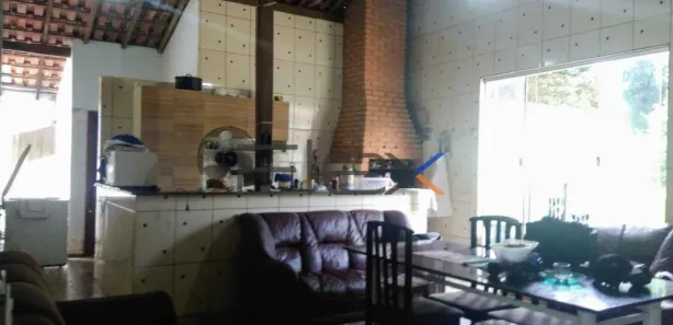 Fazenda/Sítio com 3 Quartos à venda, 244m² no Centro, Piratininga