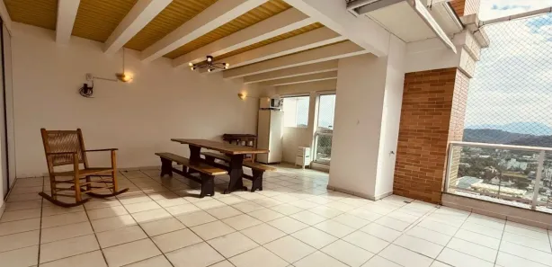 Cobertura com 3 Quartos à venda, 123m² no Anita Garibaldi, Joinville