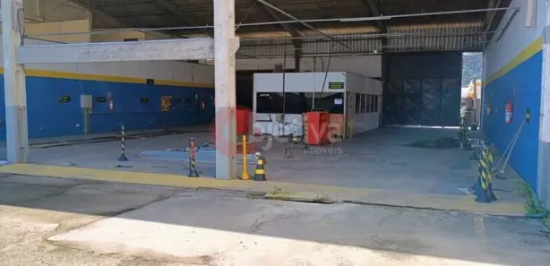 Galpão/Depósito/Armazém para alugar, 150m² no Campo Redondo, São Pedro da Aldeia