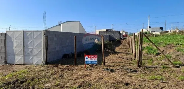 Lote/Terreno à venda, 150m² no Vila Areao, Taubaté