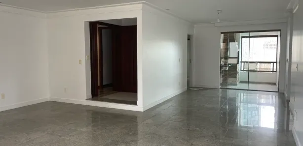 Apartamento com 4 Quartos para alugar, 188m² no Pituba, Salvador