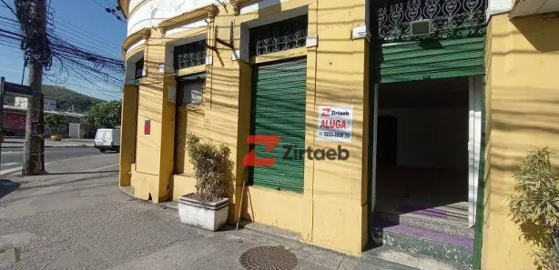 Ponto Comercial para alugar, 196m² no Tanque, Rio de Janeiro