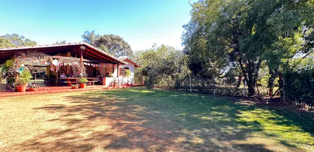 Fazenda/Sítio com 3 Quartos à venda, 210m² no Setor Central, Nova Veneza