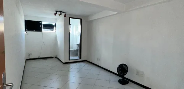 Sala Comercial para alugar, 22m² no Itapuã, Salvador