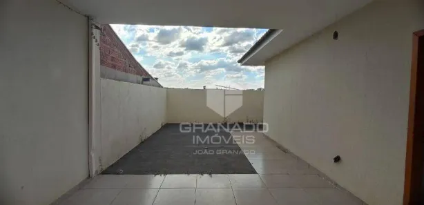 Casa com 2 Quartos para alugar, 60m² no Parque Ouro Verde, Mandaguaçu