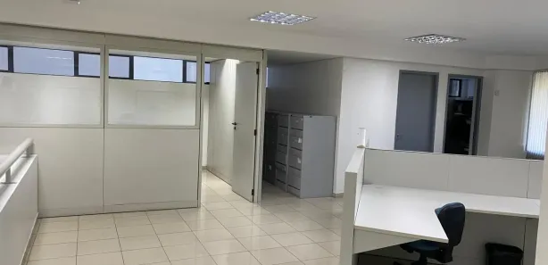 Sala Comercial para alugar, 300m² no Espinheiro, Recife
