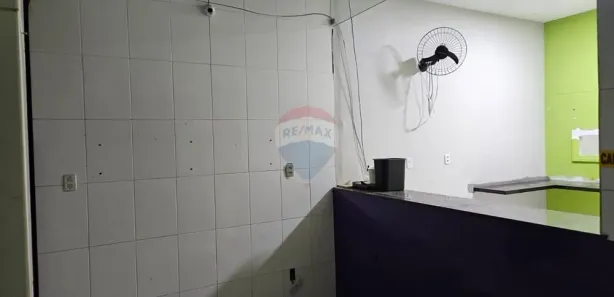 Ponto Comercial para alugar, 140m² no Vila Canária, Salvador