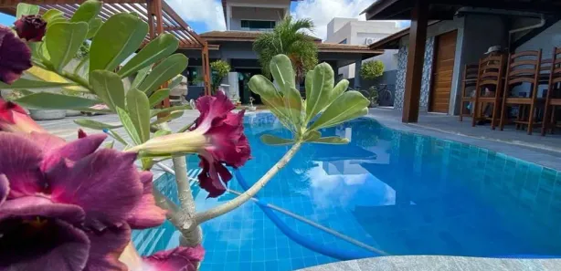 Casa com 5 Quartos à venda, 180m² no Ponta de Serrambi, Ipojuca
