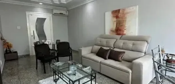 Sobrado com 4 Quartos à venda, 650m² no Parque 10 de Novembro, Manaus