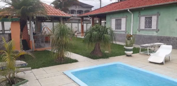 Fazenda/Sítio com 3 Quartos à venda, 270m² no Loteamento Parque Vera Cruz, Tremembé