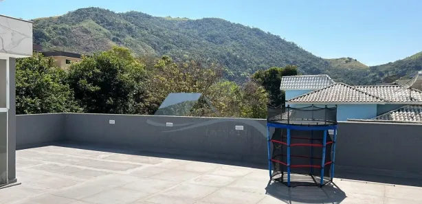 Casa de Condomínio com 3 Quartos para venda ou aluguel, 452m² no Campo Grande, Rio de Janeiro