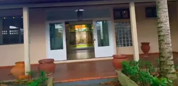 Casa de Condomínio com 5 Quartos à venda, 350m² no Adrianópolis, Manaus