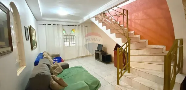 Sobrado com 4 Quartos à venda, 292m² no Samambaia Norte, Brasília