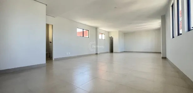 Sala Comercial para alugar, 75m² no Centro, Caxias do Sul