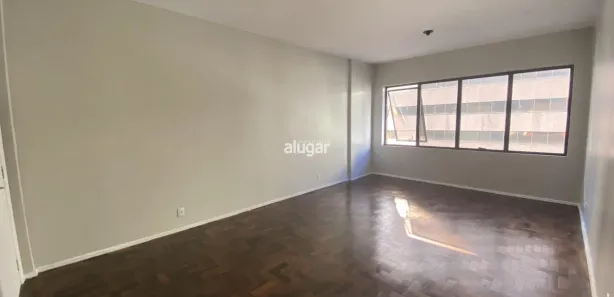 Sala Comercial para alugar, 50m² no Centro, Caxias do Sul