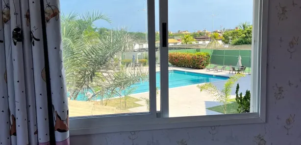 Casa de Condomínio com 4 Quartos para alugar, 150m² no Patamares, Salvador