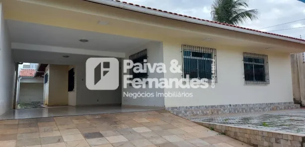 Casa com 4 Quartos à venda, 280m² no Capim Macio, Natal