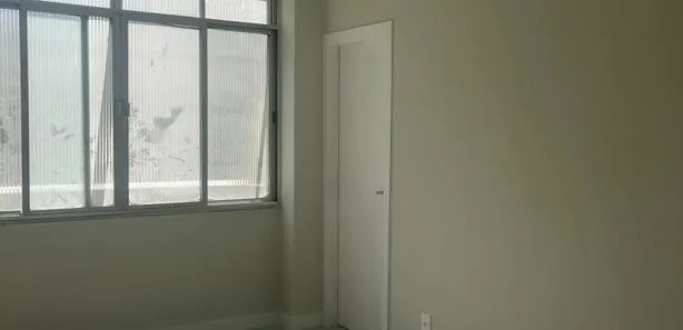 Apartamento com 2 Quartos para alugar, 75m² no Copacabana, Rio de Janeiro