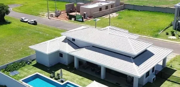 Casa de Condomínio com 4 Quartos à venda, 900m² no Riviera de Santa Cristina Xlll, Paranapanema