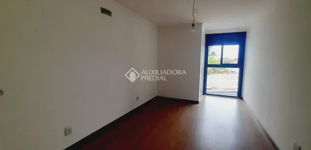 Casa com 3 Quartos à venda, 138m² no Igara, Canoas