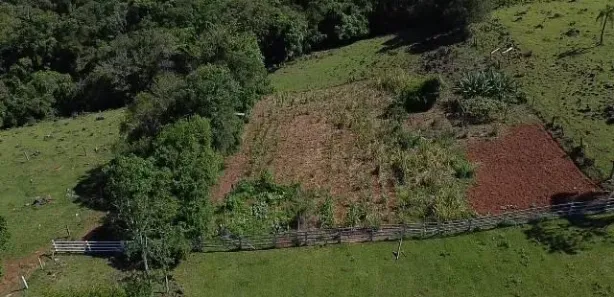 Fazenda/Sítio com 3 Quartos à venda, 85000m² no , Caraá