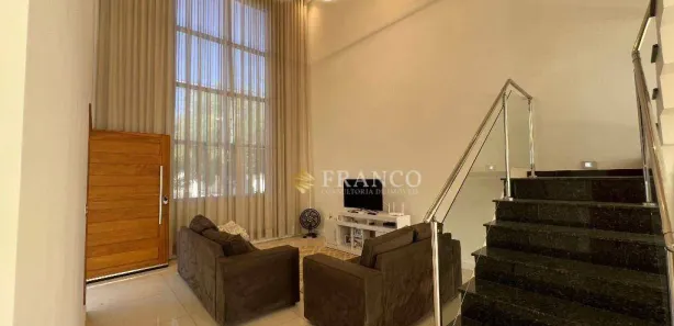 Casa de Condomínio com 3 Quartos à venda, 230m² no Castelo, Tremembé