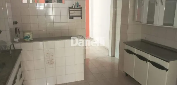Casa com 4 Quartos à venda, 186m² no Vila São Geraldo, Taubaté
