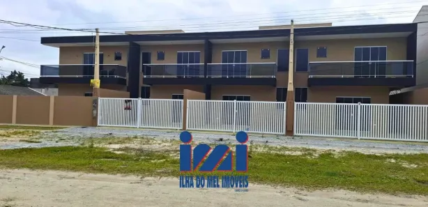Sobrado com 2 Quartos à venda, 73m² no Bom Retiro, Matinhos