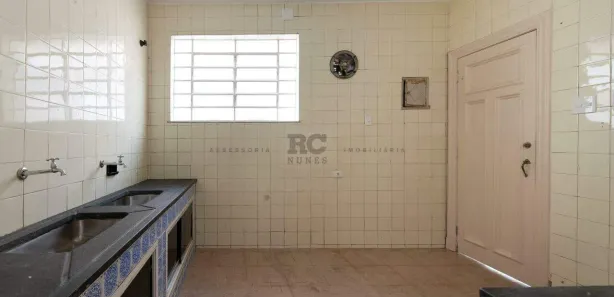 Casa com 6 Quartos à venda, 470m² no Lourdes, Belo Horizonte