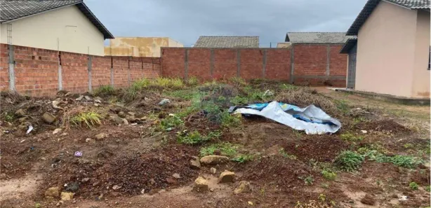 Lote/Terreno à venda, 300m² no Loteamento Lago Sul, Araguaína