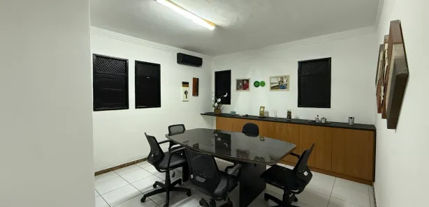 Ponto Comercial com 7 Quartos à venda, 425m² no Lagoa Nova, Natal