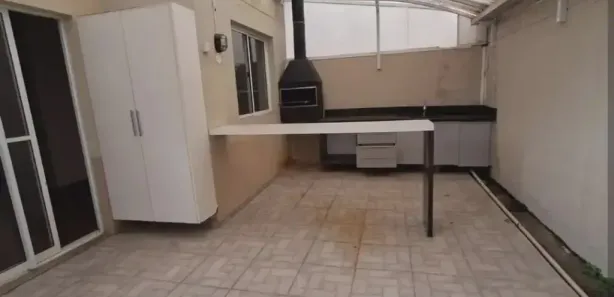 Casa de Condomínio com 3 Quartos para alugar, 130m² no Vila Mogilar, Mogi das Cruzes