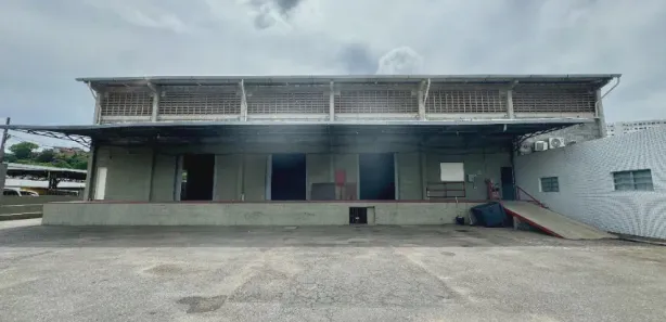 Galpão/Depósito/Armazém para alugar, 680m² no Fazenda Grande do Retiro, Salvador
